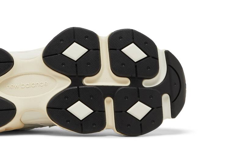 New Balance 9060 White Black