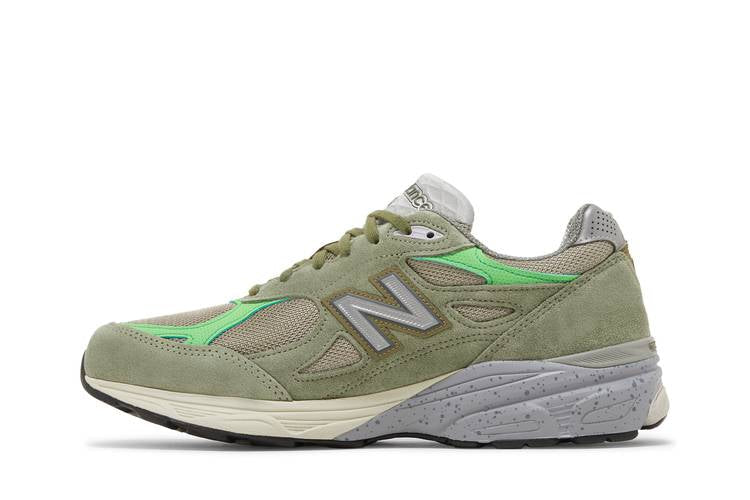 New Balance 990 V3 Patta Keep Your Family Close