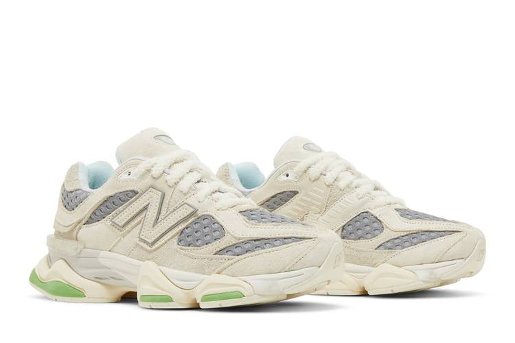 New Balance 9060 Bricks & Wood