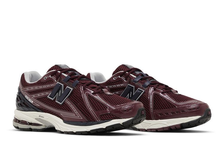 New Balance 1906R Burgundy Black