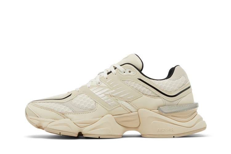 New Balance 9060 Cream Black