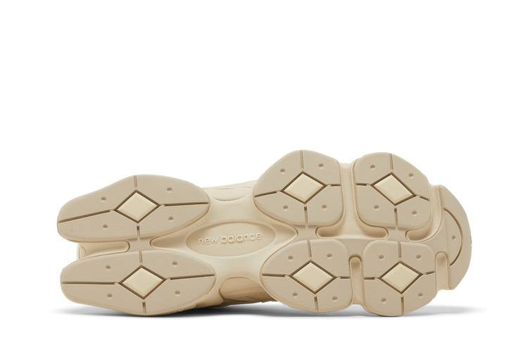 New Balance 9060 Cream Black