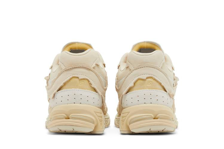 New Balance 2002R Protection Pack Sandstone Turtledove