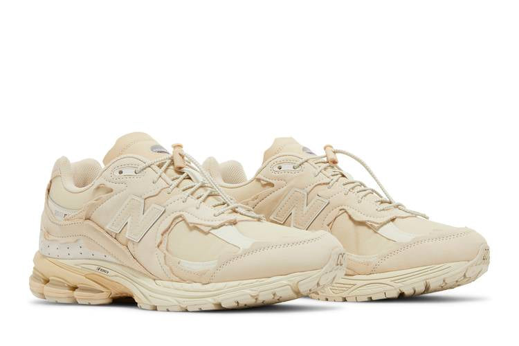 New Balance 2002R Protection Pack Sandstone Turtledove