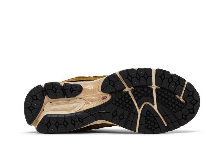 New Balance 2002R Protection Pack High Desert