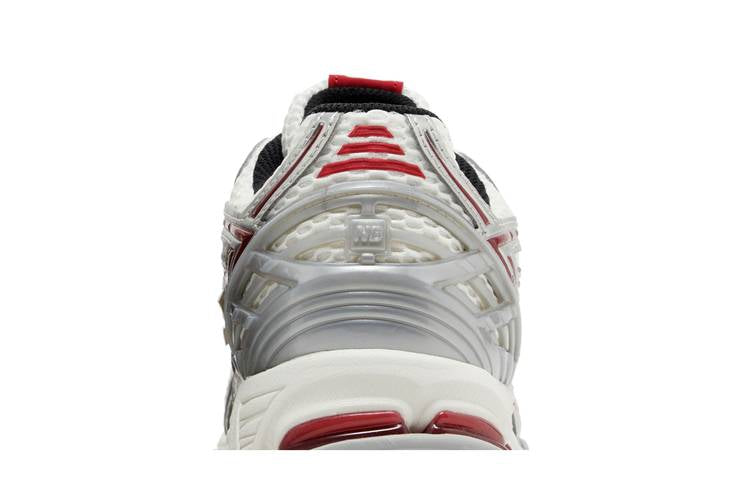 New Balance 1906R Silver Classic Crimson