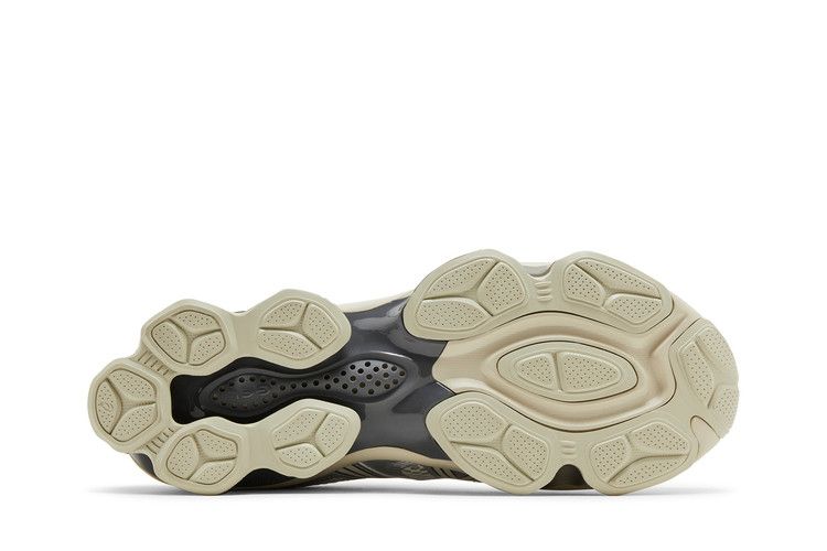 ASICS Gel-Quantum Kinetic White Light Dust