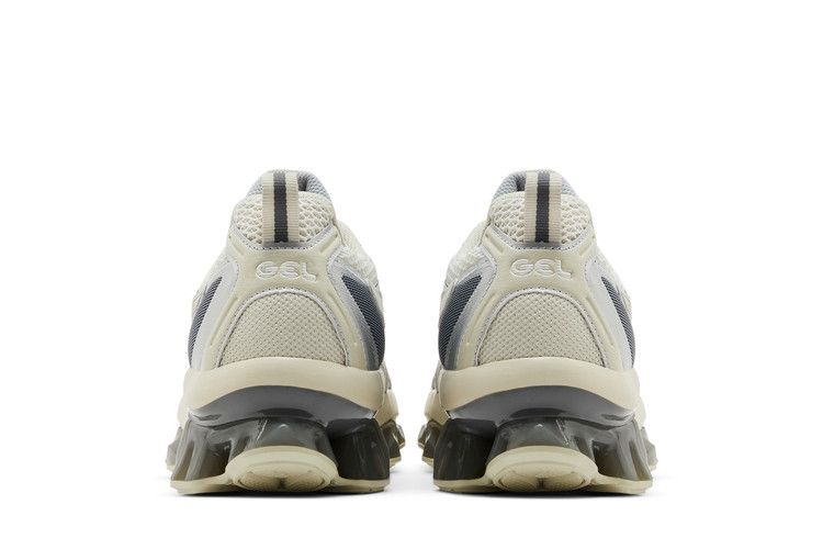 ASICS Gel-Quantum Kinetic White Light Dust