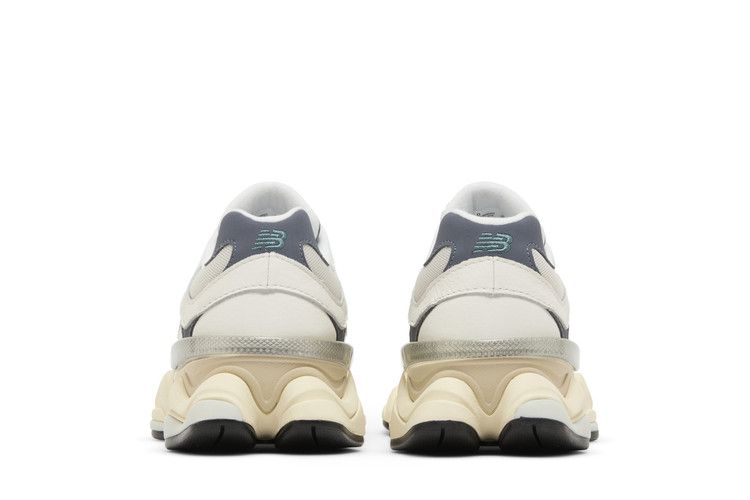 New Balance 9060 New Spruce
