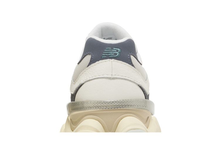 New Balance 9060 New Spruce