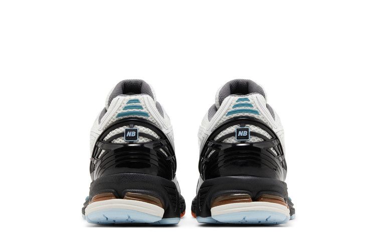New Balance 1906R Blanc Noir Cuivre
