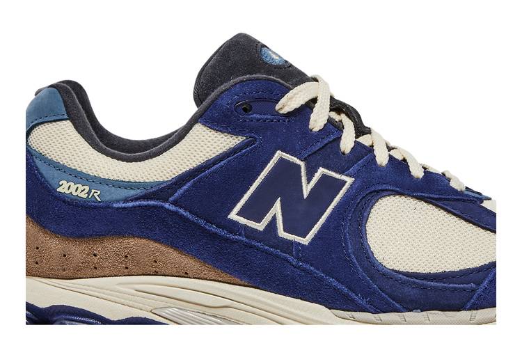 New Balance 2002R Navy Cream